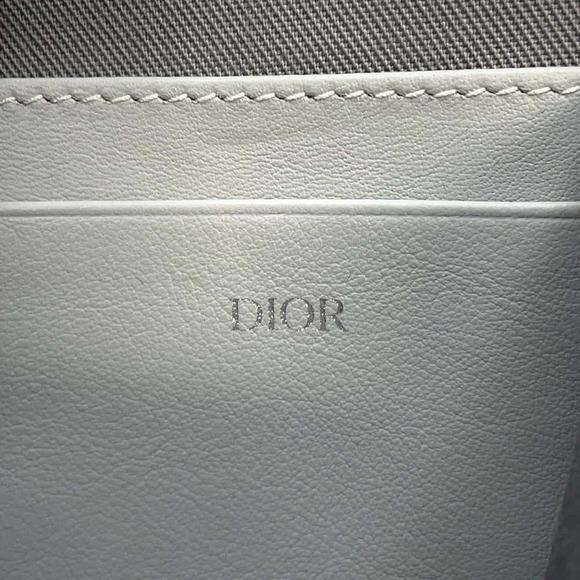 Christian Dior CD Diamond Shoulder Bag - Picture 14 of 16